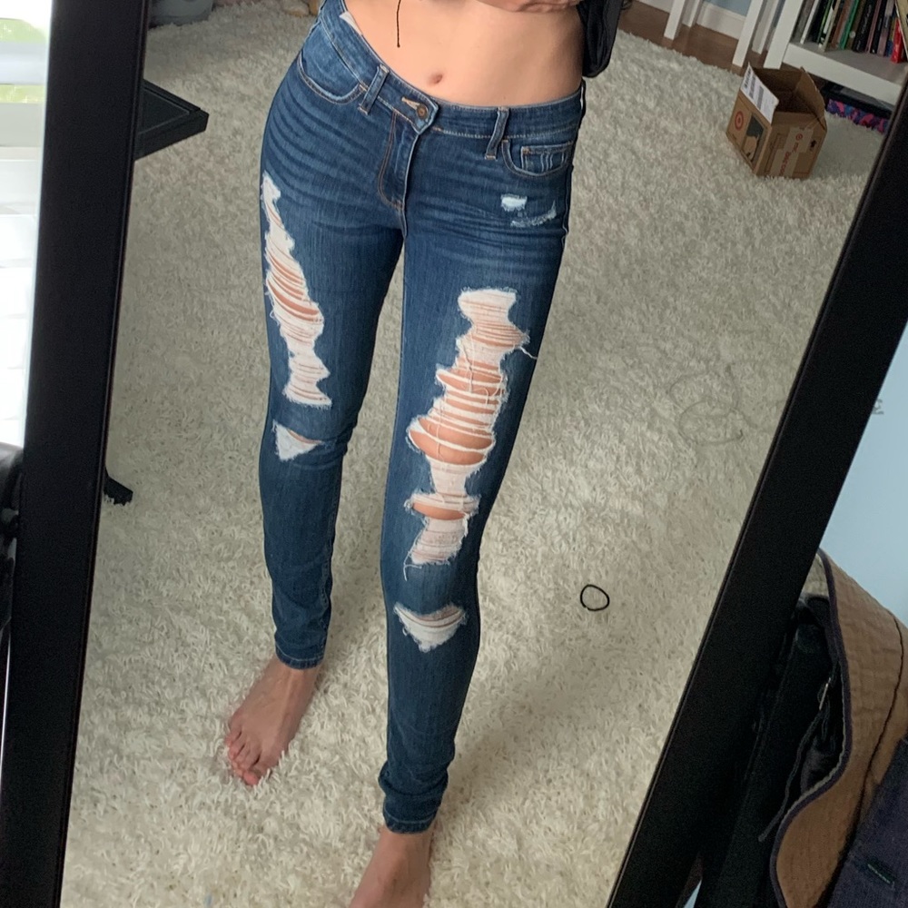 Hollister high waisted ripped skinny jeans